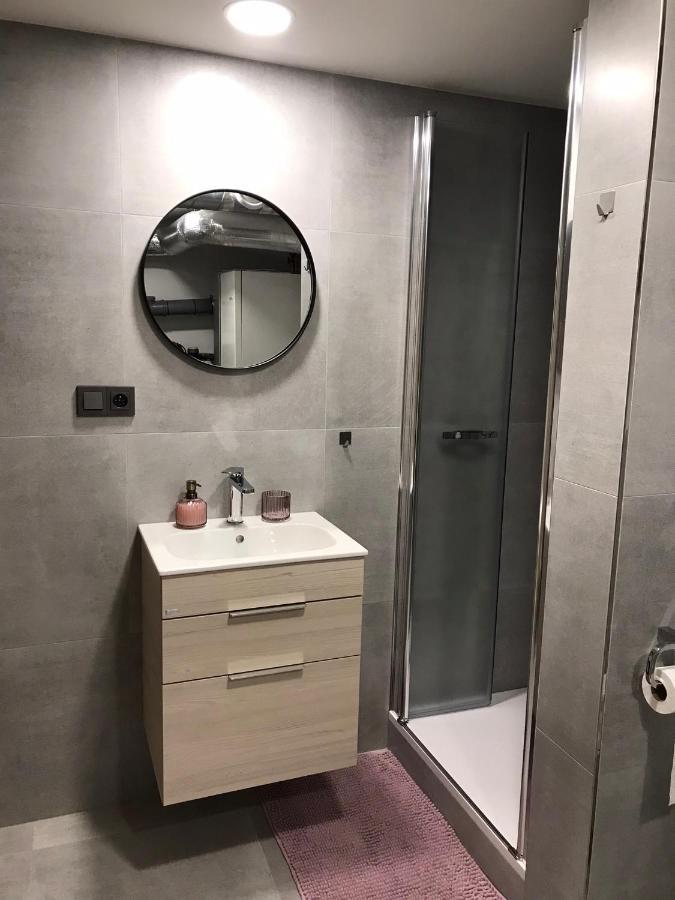 Soukromy Pokoj S Kuchyni A Koupelnou V Radovce Nove Mesto na Morave Exterior photo